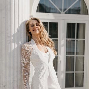 LeRose Lace Bridal Robe -Size Small